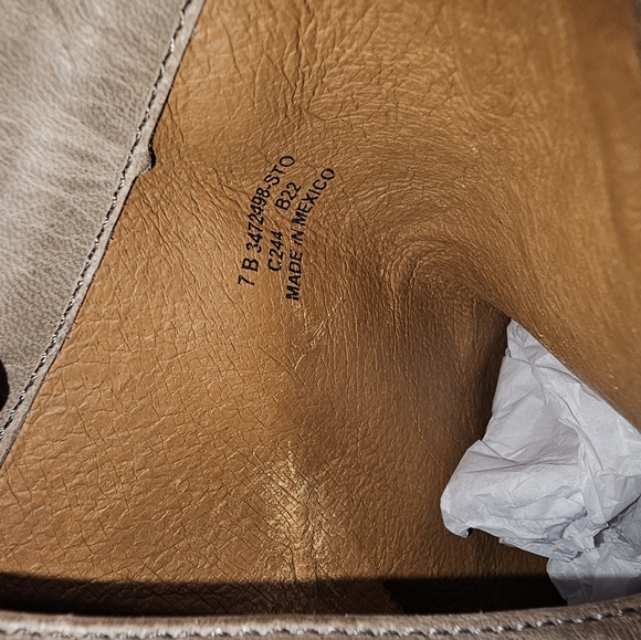 Frye Addie Boots Size 7 - Picture 7 of 7